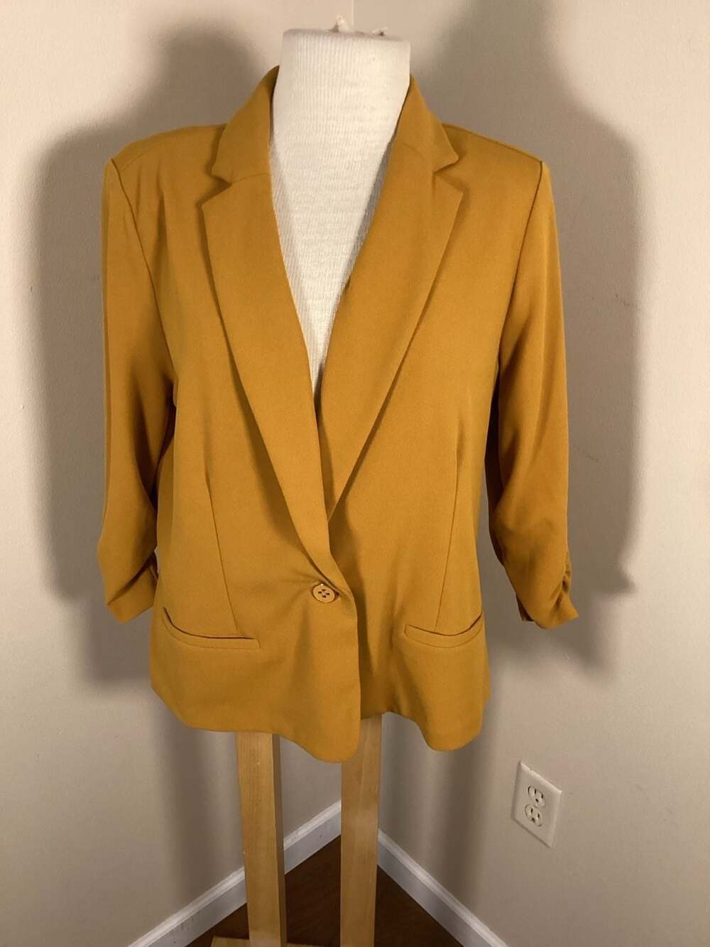 NorthStyle Women's Mustard Yellow One-Button Ruched 3/4 Sleeve Blazer